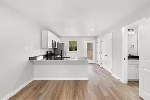 909 N 14th St, Waco, TX 76707 - Photo 17