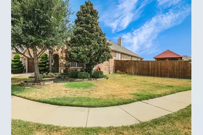 1317 Wheatear Drive, Little Elm, TX 75068 - Photo 3