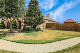 1317 Wheatear Dr, Little Elm, TX 75068 - Photo 3