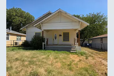 507 Orchard Street, Bowie, TX 76230 - Photo 5