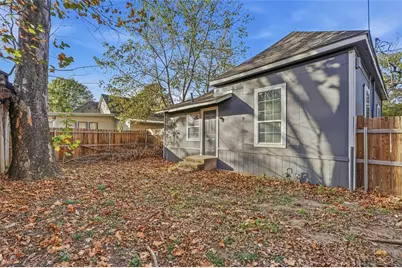 900 W Morgan Street, Denison, TX 75020 - Photo 17