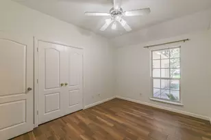 5544 Greenview Ct, North Richland Hills, TX 76148 - Photo 29