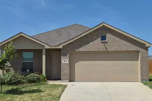 1533 Woodbrook Ln, Hutchins, TX 75141 - Photo 1