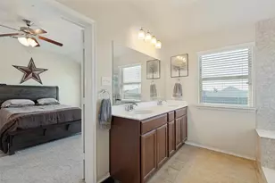 1412 St Johns Dr, Van Alstyne, TX 75495 - Photo 11