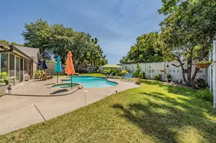 2512 Glassboro Cir, Arlington, TX 76015 - Photo 29