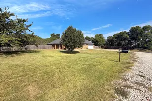 1106 N Atkins Dr, Celeste, TX 75423 - Photo 17