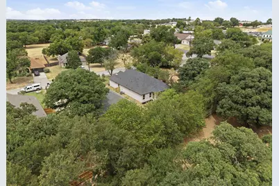 205 Bullard Street, Weatherford, TX 76086 - Photo 35