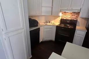 2419 Miguel Ln, Arlington, TX 76016 - Photo 9