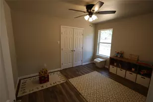 175 Lori Dr, Mineral Wells, TX 76067 - Photo 17