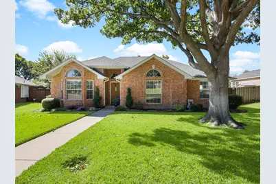 2307 Bristol Drive, Carrollton, TX 75006 - Photo 3