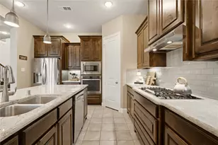 7124 Comal Dr, Irving, TX 75039 - Photo 3