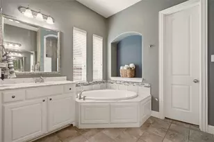 7124 Comal Dr, Irving, TX 75039 - Photo 19