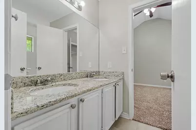 4721 Waterway Drive N, Fort Worth, TX 76137 - Photo 15
