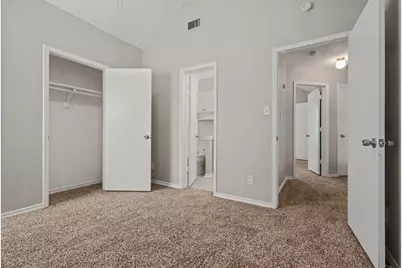 4721 Waterway Drive N, Fort Worth, TX 76137 - Photo 13
