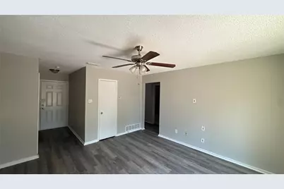 3244 Little River Drive, Dallas, TX 75241 - Photo 3