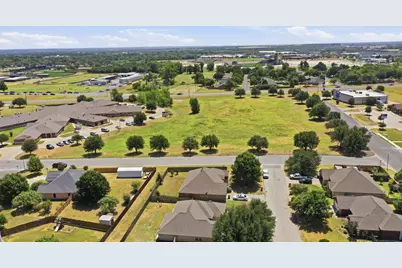 2640 Dogwood Drive, Stephenville, TX 76401 - Photo 5