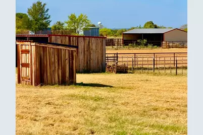 1108 County Road 4360, Decatur, TX 76234 - Photo 11