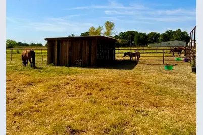 1108 County Road 4360, Decatur, TX 76234 - Photo 13