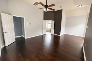 1410 Nighthawk Ln, Mansfield, TX 76063 - Photo 5