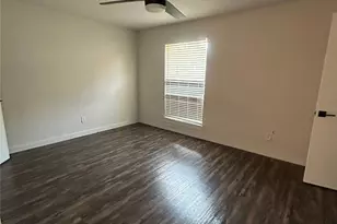 3627 Almazan Dr, Dallas, TX 75220 - Photo 7