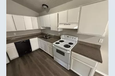 10311 Tamworth Drive, Dallas, TX 75217 - Photo 5