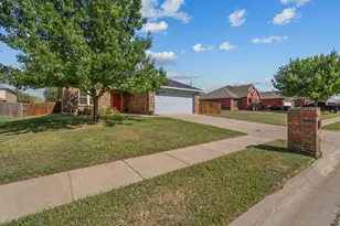 1608 Morin Dr, Denton, TX 76207 - Photo 3
