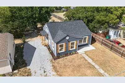 805 Adkins Street, Bowie, TX 76230 - Photo 1