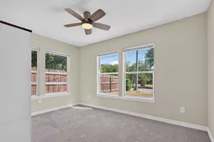 805 Adkins St, Bowie, TX 76230 - Photo 15