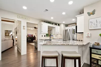 417 Stroud Lane, Garland, TX 75043 - Photo 9