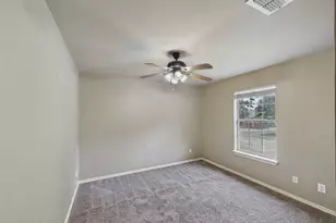 616 W Walcott St, Pilot Point, TX 76258 - Photo 27