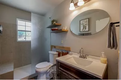 821 Williams Street, Waxahachie, TX 75165 - Photo 3