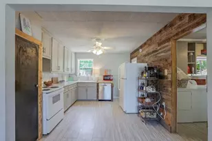821 Williams St, Waxahachie, TX 75165 - Photo 11