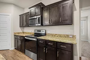 1512 Central Park Dr, Alvarado, TX 76009 - Photo 13
