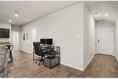 1512 Central Park Drive, Alvarado, TX 76009 - Photo 17