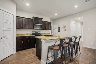 1512 Central Park Drive, Alvarado, TX 76009 - Photo 11