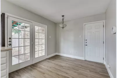 1930 Rambling Ridge Lane, Carrollton, TX 75007 - Photo 3