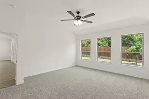 9320 Derry Ln, Little Elm, TX 76227 - Photo 17