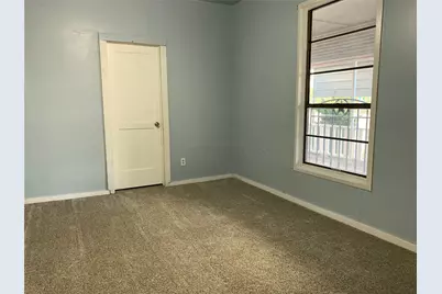 915 2nd Street, Graham, TX 76450 - Photo 11