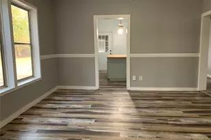 915 2nd St, Graham, TX 76450 - Photo 5