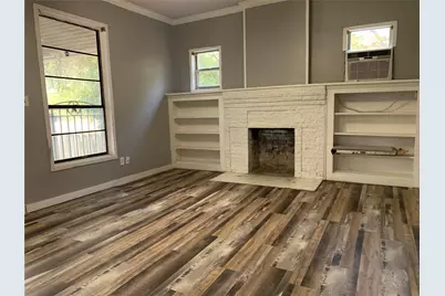 915 2nd Street, Graham, TX 76450 - Photo 3