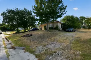 5532 Fernander Dr, Fort Worth, TX 76107 - Photo 13