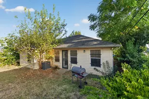 5532 Fernander Dr, Fort Worth, TX 76107 - Photo 5