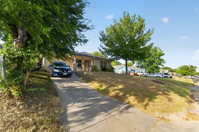 5532 Fernander Drive, Fort Worth, TX 76107 - Photo 3