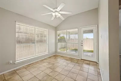 6705 Driffield Circle W, North Richland Hills, TX 76182 - Photo 9