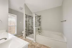 6705 Driffield Cir W, North Richland Hills, TX 76182 - Photo 13