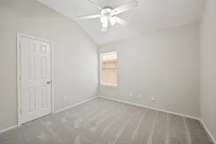 6705 Driffield Cir W, North Richland Hills, TX 76182 - Photo 19