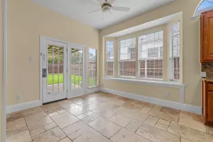 3607 Flagstone Dr, Carrollton, TX 75007 - Photo 9