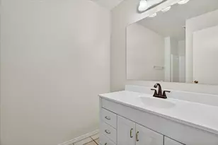 4697 Holbrook Rd, Springtown, TX 76082 - Photo 19