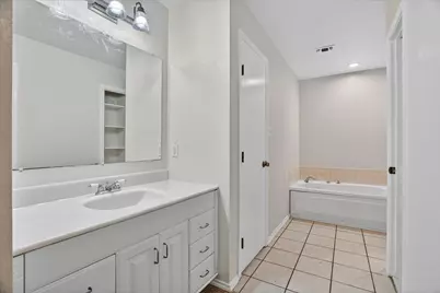 4697 Holbrook Road, Springtown, TX 76082 - Photo 23