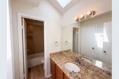 5624 Shady Springs Trail, Fort Worth, TX 76179 - Photo 11